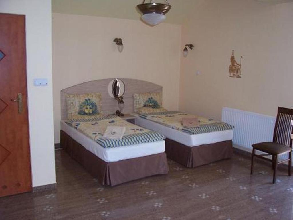 Hotel Faraon Kielce Cameră foto